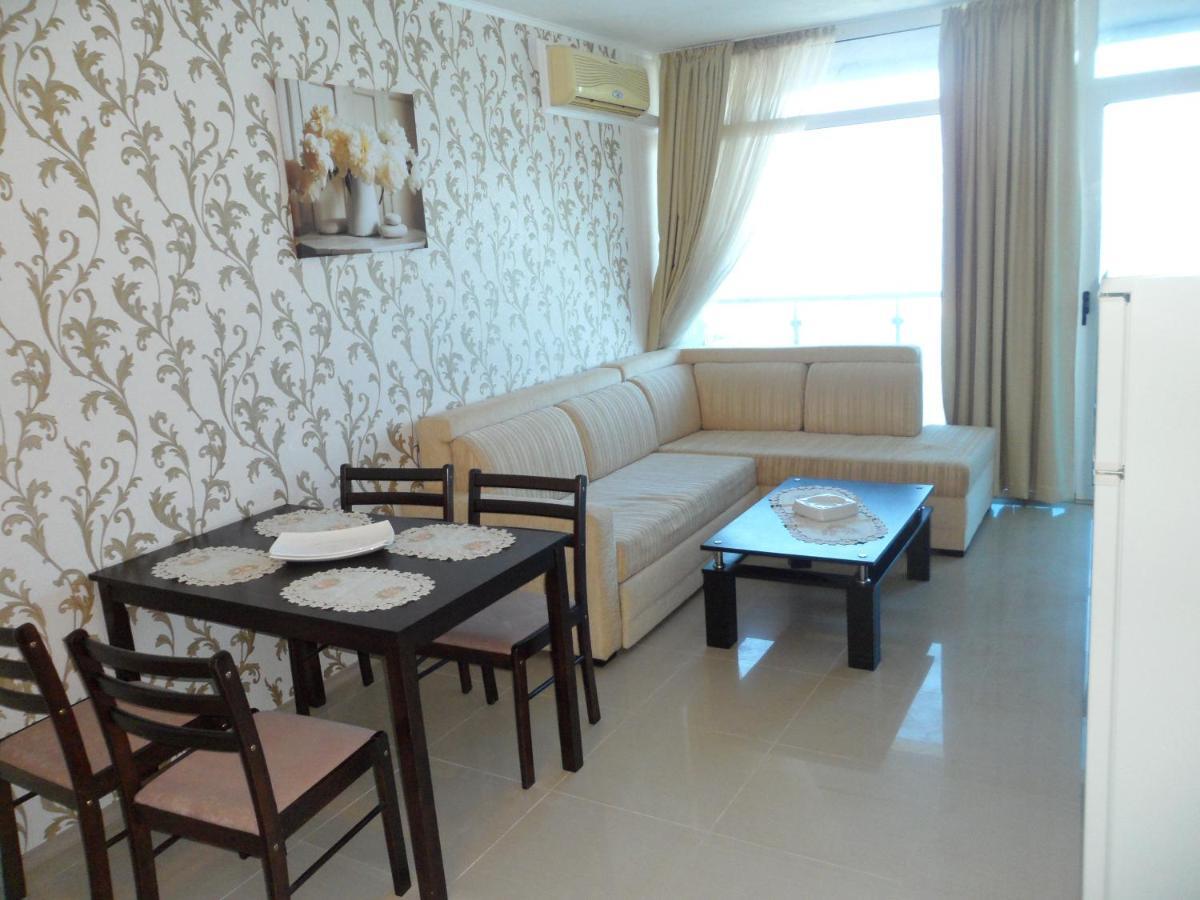 Apartment Sianie В Центъра На Слънчев Бряг, Само На Няколко Крачки От Плажа Rom bilde